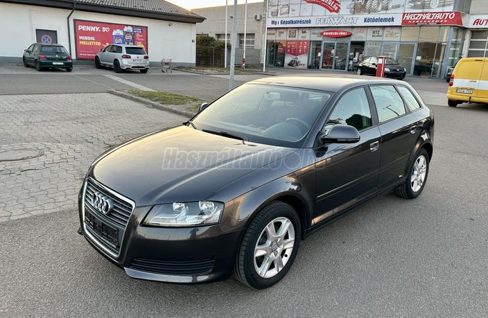 AUDI A3 1.6 Attraction