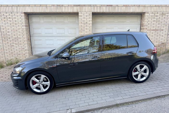 VOLKSWAGEN GOLF VII 2.0 TSI BMT GTI DSG