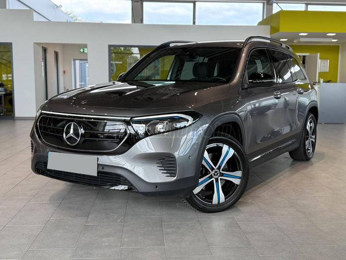 MERCEDES-BENZ EQB 250
