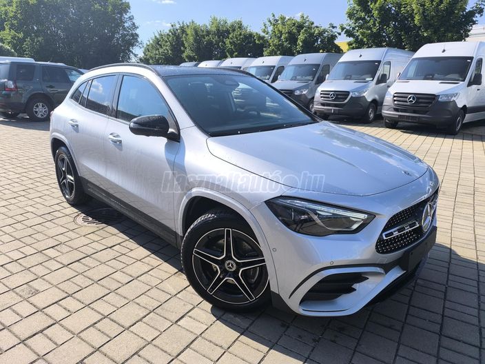 MERCEDES-BENZ GLA 200 7G-DCT Mild hybrid drive