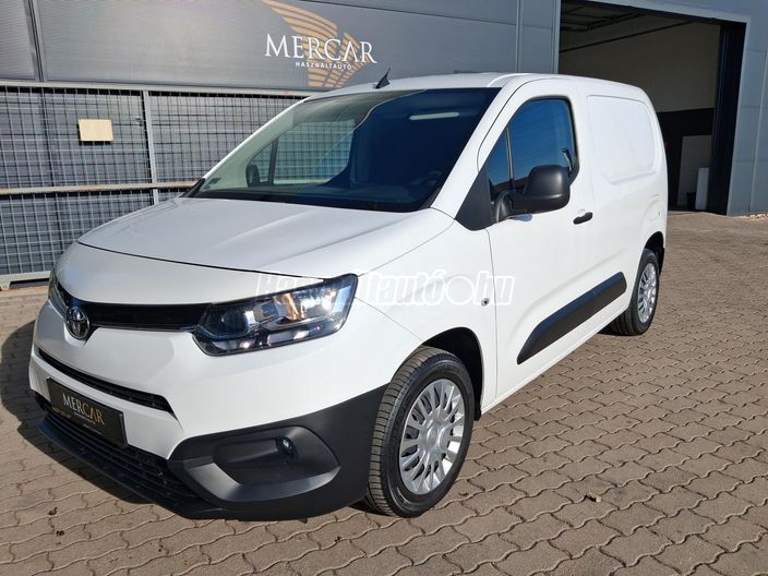 TOYOTA PROACE City 1.5 D Active L1H1