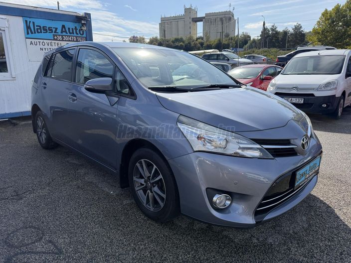 TOYOTA VERSO 1.8 Sol Navi