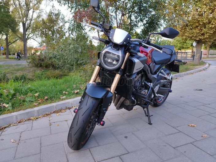 HONDA CB 650 R NEO SPORTS CAFÉ