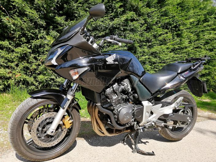 HONDA CBF 600
