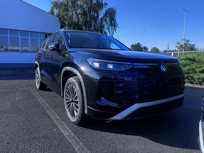 VOLKSWAGEN TAYRON 1.5 eTSI Perfect Plus DSG [7személy]