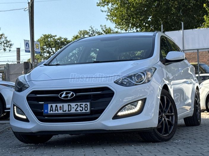 HYUNDAI I30 CW 1.6 CRDi HP Style (Automata)