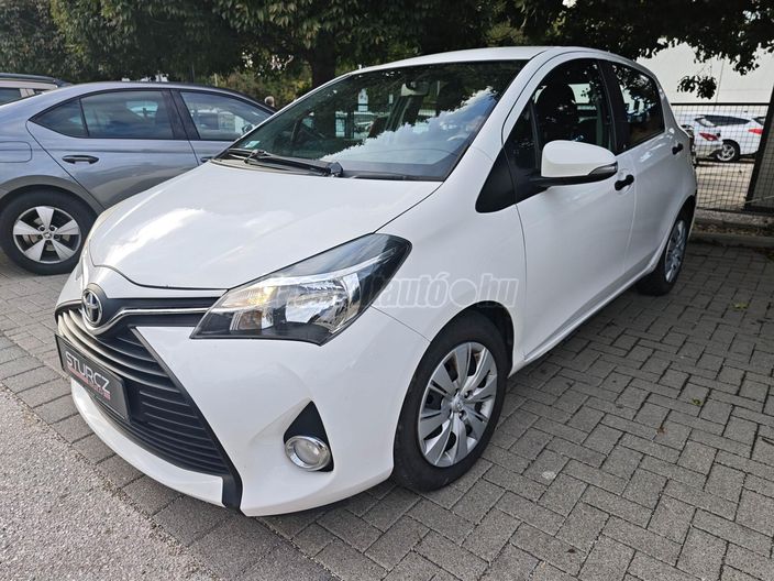 TOYOTA YARIS 1.4 D-4D Live