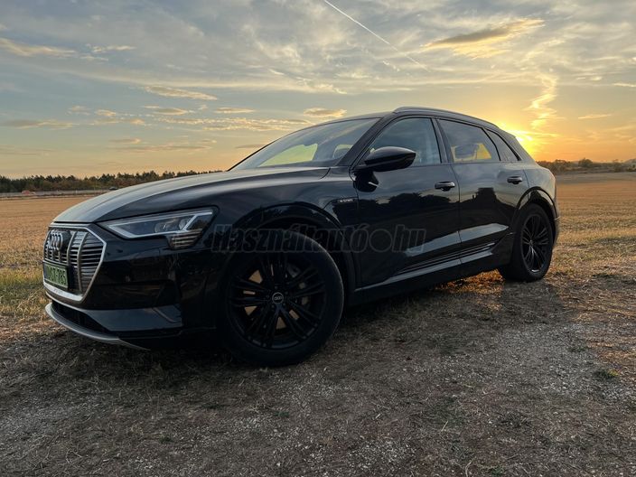 AUDI E-TRON 55 Advanced quattro (Automata)
