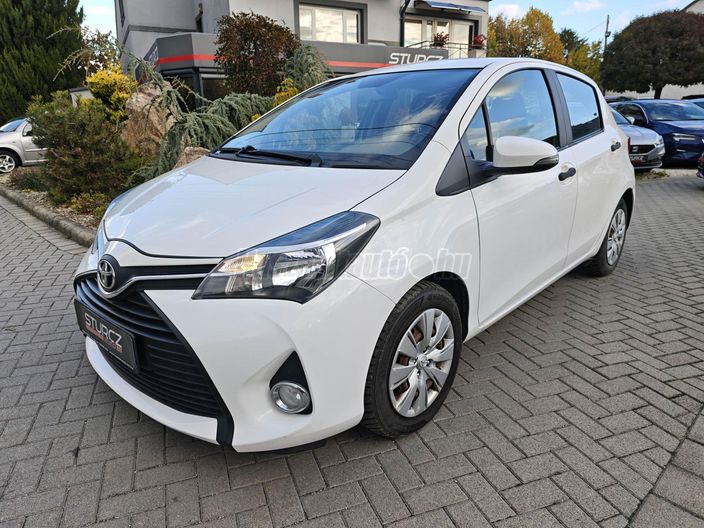TOYOTA YARIS 1.4 D-4D Live