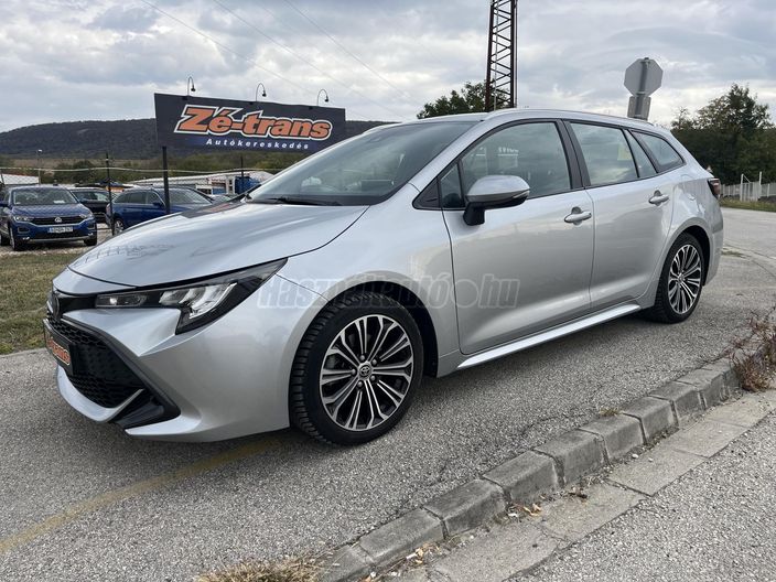 TOYOTA COROLLA Touring Sports 2.0 Hybrid Comfort e-CVT