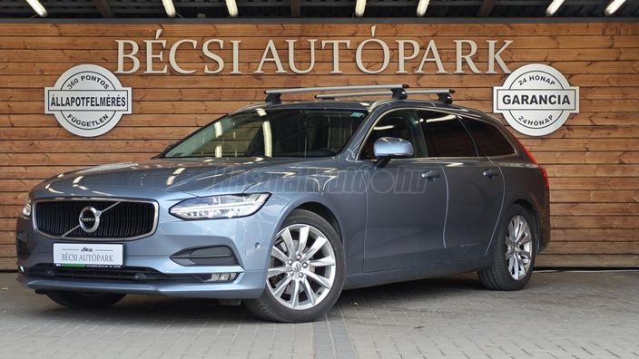 VOLVO V90 2.0 D [D4] Momentum Geartronic