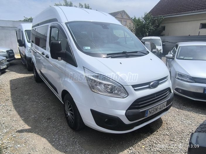 FORD TRANSIT Tourneo Custom 2.2 TDCi 300 SWB Trend
