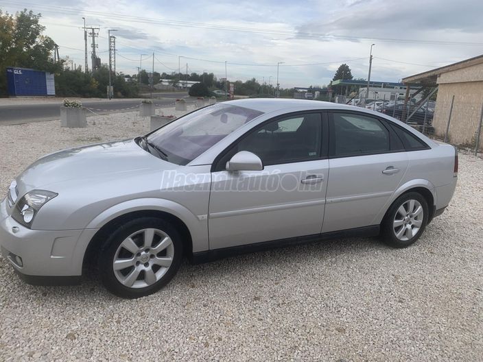 OPEL VECTRA C 1.9 CDTI Comfort