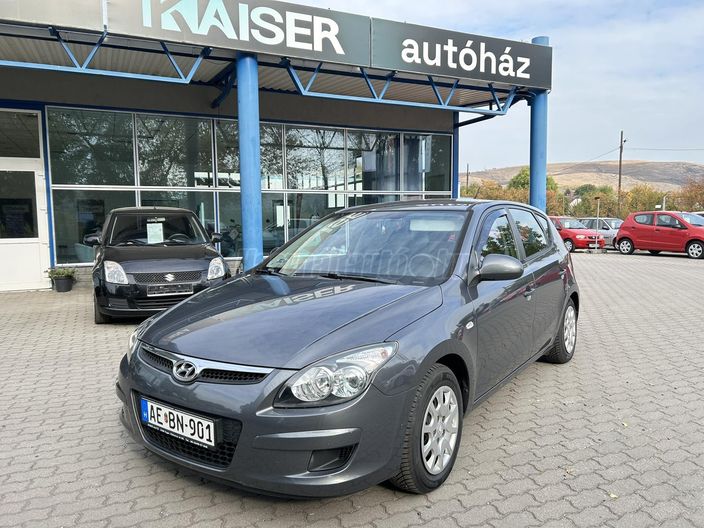 HYUNDAI I30 1.4 DOHC Classic