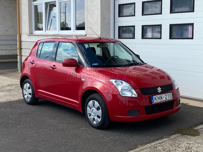 SUZUKI SWIFT 1.3 GLX