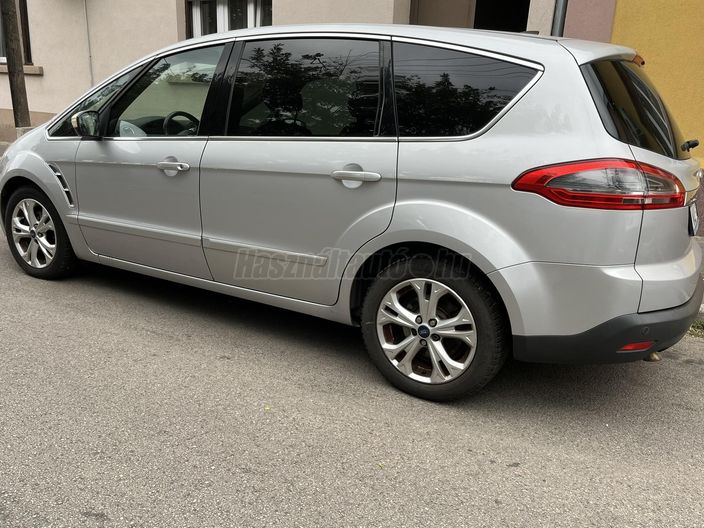 FORD S-MAX 2.0 TDCi Titanium Powershift