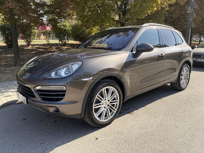 PORSCHE CAYENNE Dízel (Automata)