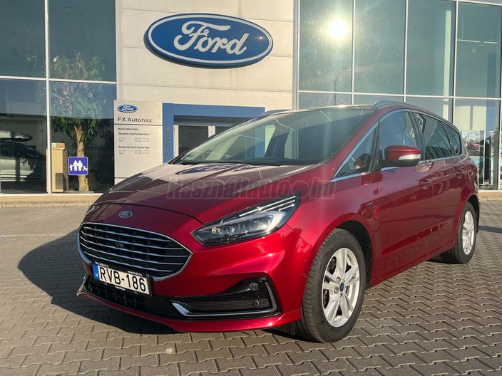 FORD S-MAX 2.0 EcoBlue Titanium (Automata) [7 személy]
