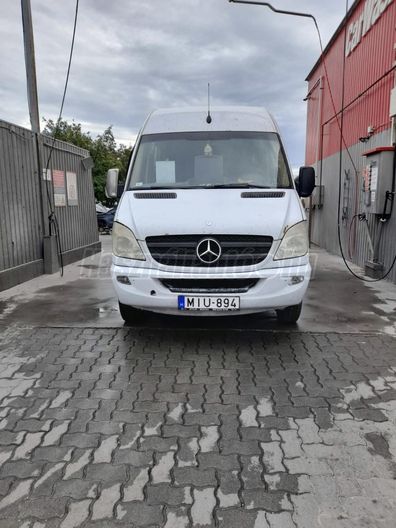 MERCEDES-BENZ Sprinter 519