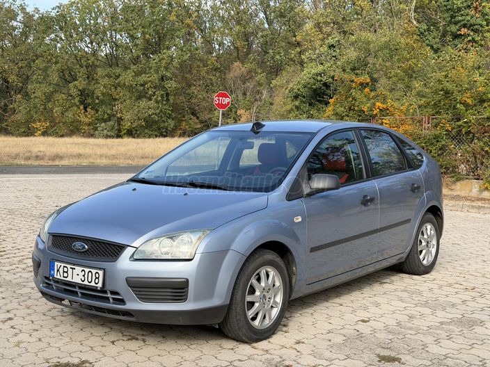 FORD FOCUS 1.4 Ambiente