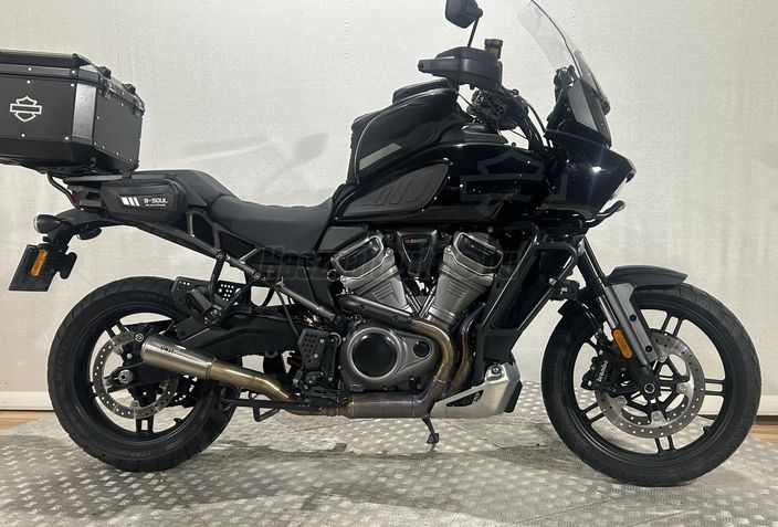 HARLEY-DAVIDSON PAN AMERICA SPECIAL