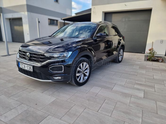 VOLKSWAGEN T-ROC 1.5 TSI ACT Style