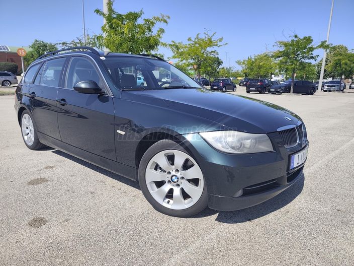 BMW 330 330i xDrive Touring