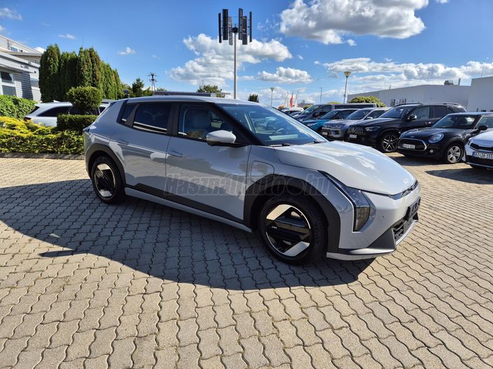 KIA EV4 81,4kWh Earth Plus
