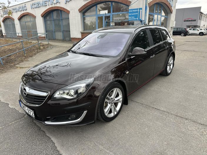 OPEL INSIGNIA Sports Tourer 2.0 CDTI AWD Cosmo Start Stop