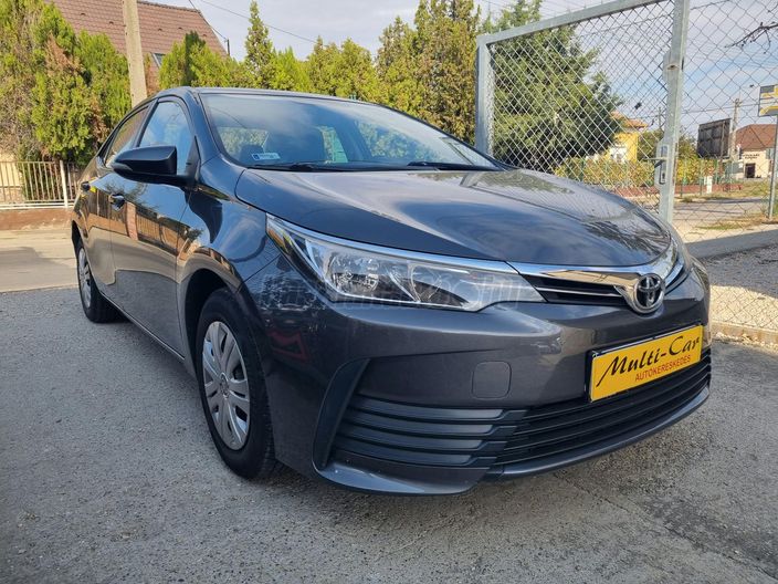TOYOTA COROLLA Sedan 1.33 Active Comfort