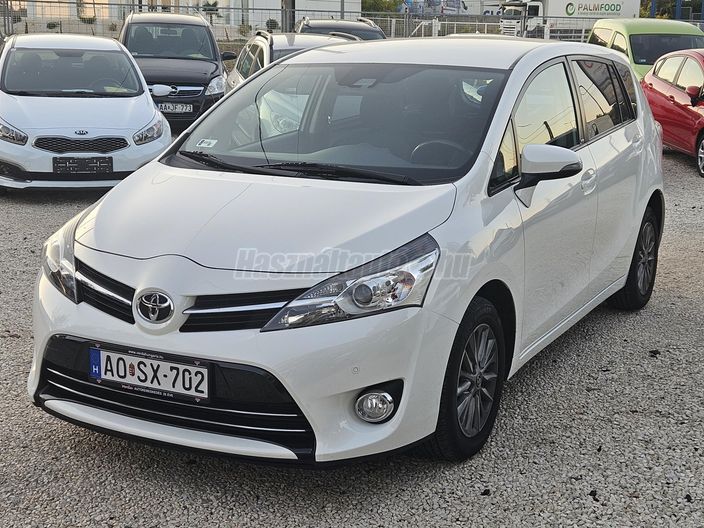 TOYOTA VERSO 1.8 Active [7 személy]