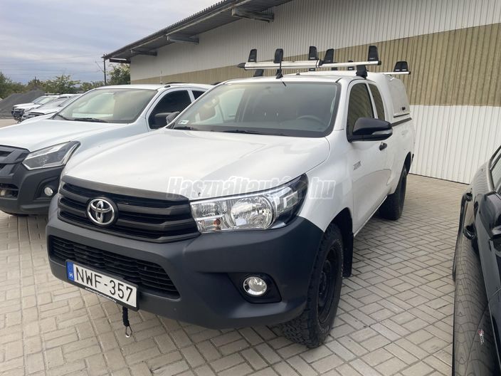 TOYOTA HILUX 2.4 D-4D 4x4 Extra Live