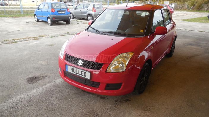 SUZUKI SWIFT 1.3 GC AC