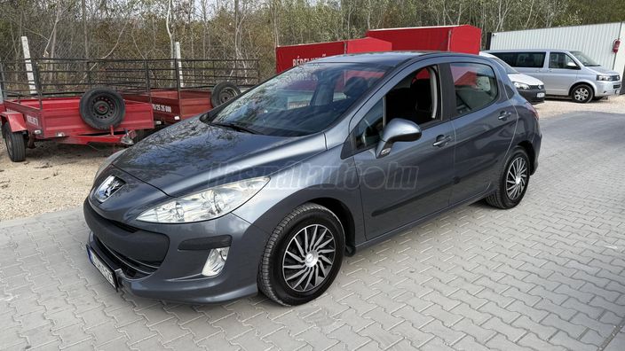 PEUGEOT 308 1.6 HDi Confort Pack
