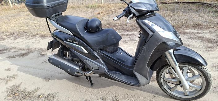 PIAGGIO BEVERLY 400