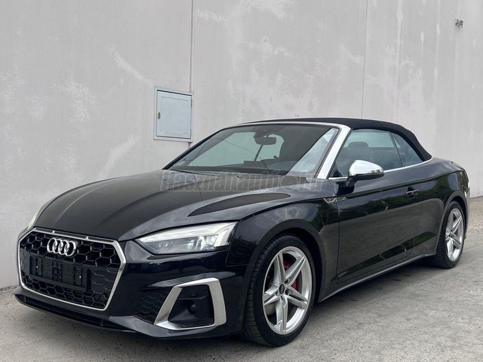 AUDI A5 CABRIO 40 TFSI S line S-tronic