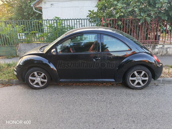 VOLKSWAGEN NEW BEETLE 1.9 PD TDI