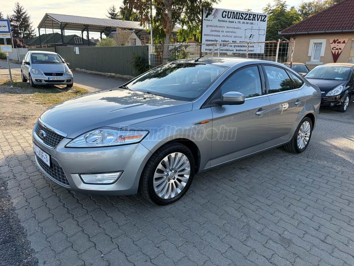 FORD MONDEO 2.0 Ghia