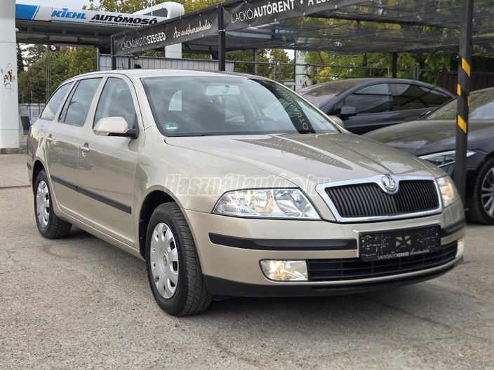 SKODA OCTAVIA Combi 1.6 Ambiente