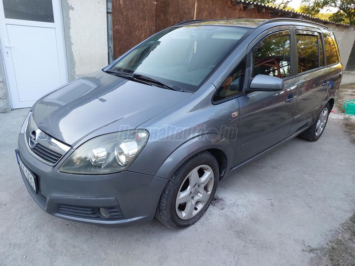 OPEL ZAFIRA B 1.9 CDTI Enjoy