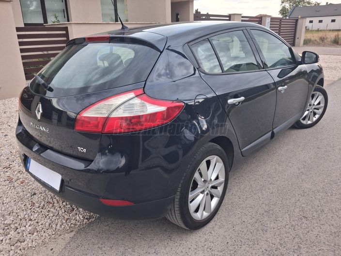 RENAULT MEGANE 1.4 TCe Dynamique