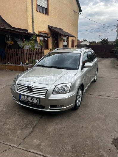 TOYOTA AVENSIS Wagon 2.0 D