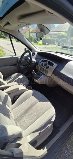 RENAULT SCENIC Scénic 1.6 Privilege