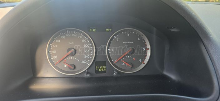 VOLVO V50 1.6 D Momentum