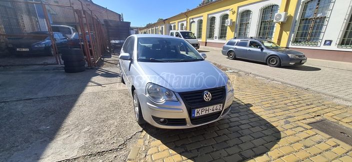 VOLKSWAGEN POLO IV 1.4 75 16V Comfortline Ice