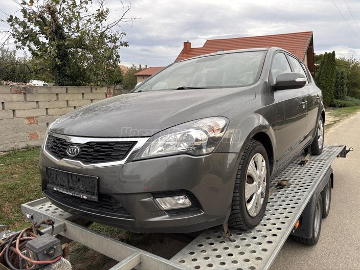 KIA CEE'D 1.6 CRDi EX EURO5