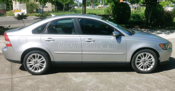 VOLVO S40 2.0 D Summum