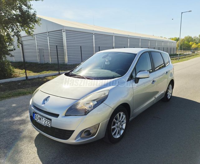 RENAULT GRAND SCENIC Scénic 1.5 dCi Dynamique EDC