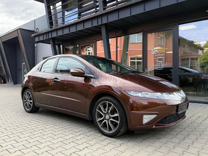 HONDA CIVIC 1.8 Sport