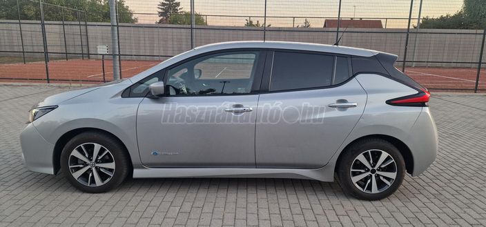 NISSAN LEAF Acenta 40kWh (Automata)